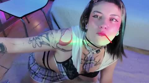     online show from May 2026 04:12:01 PM