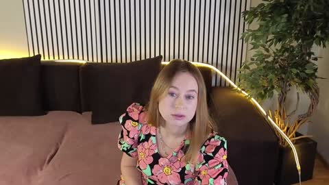 Snapshot of brooke_evans_ chatting on January 2025 03:51:01 PM Brooke online show from January 2025 03:51:01 PM