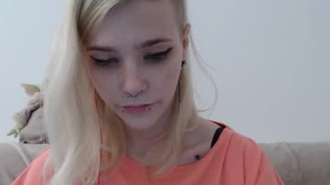 brookewylde_20 online show from November 2025 10:51:01 AM