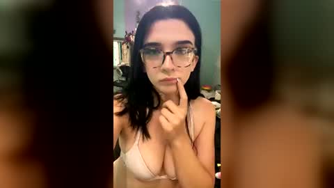 Snapshot of brookeyy101 chatting on June 2026 10:12:01 PM Brookeyy101 online show from June 2026 10:12:01 PM