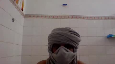 brownmanin40s online show from May 2026 07:00:02 PM