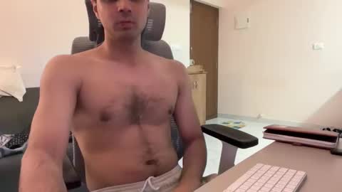 Snapshot of brownmeverick chatting on February 2026 07:42:02 PM brownmeverick online show from February 2026 07:42:02 PM