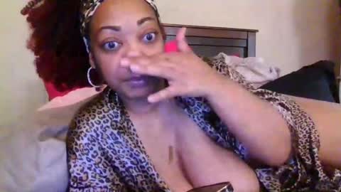 brownroundrenee online show from July 2026 11:05:02 AM
