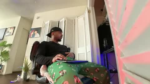 Brownskinshortyy online show from April 2026 07:12:02 PM