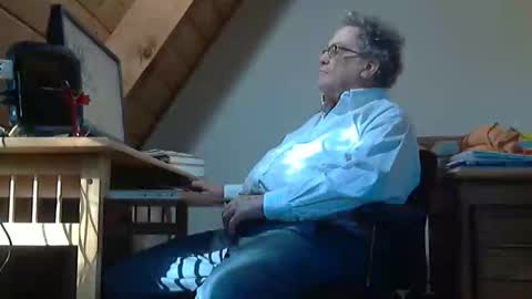 brubar online show from October 2025 08:28:01 PM