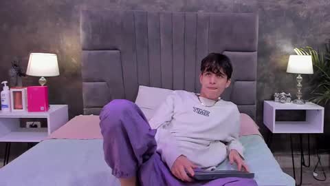 Bruce Hans online show from February 2025 11:41:02 AM