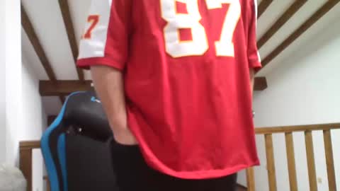 Snapshot of bruce_wayne34 chatting on December 2024 06:24:02 AM Bruce Wayne online show from December 2024 06:24:02 AM