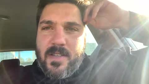 Snapshot of bruce_wayne34 chatting on January 2025 03:14:02 PM Bruce Wayne online show from January 2025 03:14:02 PM