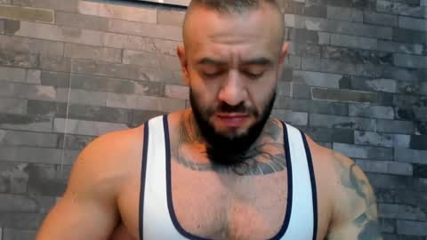 brucedallas online show from June 2026 04:25:01 AM