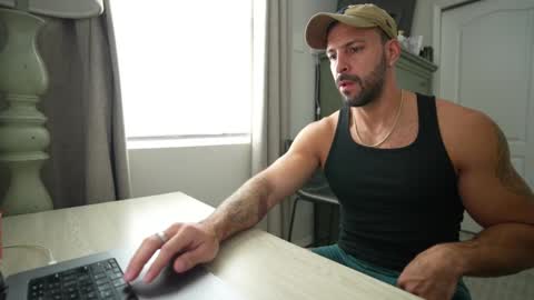 Snapshot of brucestryker chatting on January 2026 09:07:02 PM onlyfans BRUCESTRYKER online show from January 2026 09:07:02 PM