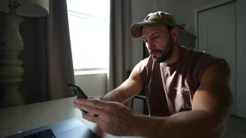 Snapshot of brucestryker chatting on February 2026 07:20:01 PM onlyfans BRUCESTRYKER online show from February 2026 07:20:01 PM