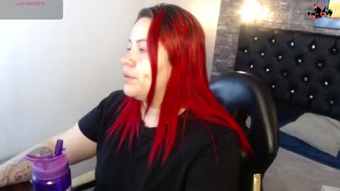 Bruja SCarlata online show from December 2024 11:38:01 AM