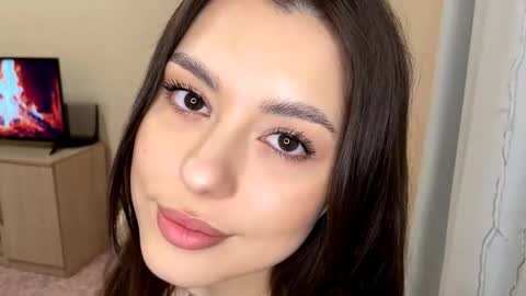 Snapshot of brunalamarra chatting on October 2025 01:34:02 PM Lina online show from October 2025 01:34:02 PM