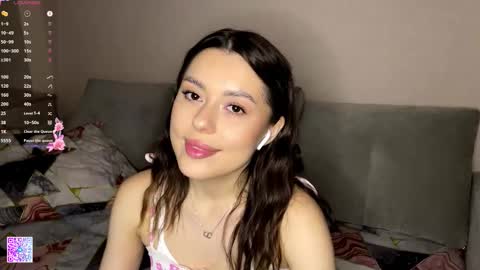 Snapshot of brunalamarra chatting on October 2025 05:47:01 PM Lina online show from October 2025 05:47:01 PM