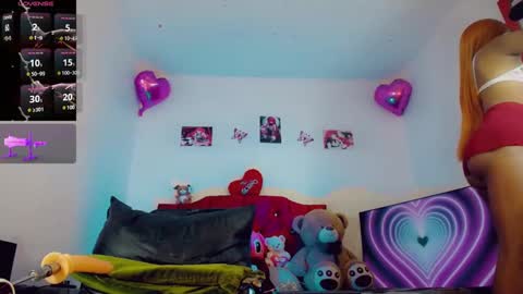 Snapshot of brunettesexy11 chatting on January 2025 11:15:02 AM ChannelR online show from January 2025 11:15:02 AM