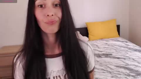 Ellis online show from July 2026 07:00:02 AM