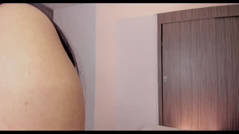     online show from January 2025 12:48:01 AM