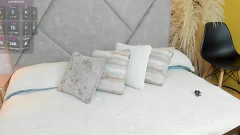 Snapshot of brunnette_sensation chatting on October 2025 06:27:01 PM Linda online show from October 2025 06:27:01 PM