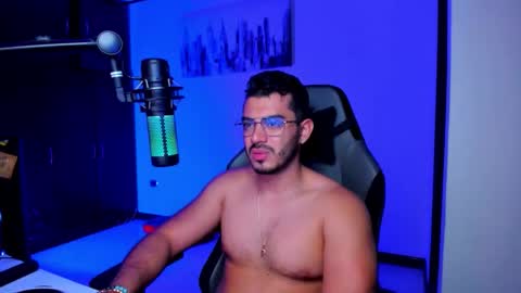 Bruno online show from October 2025 01:58:02 AM