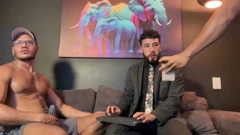 Snapshot of bruno_woods chatting on March 2025 01:53:02 AM Andres Suarez online show from March 2025 01:53:02 AM