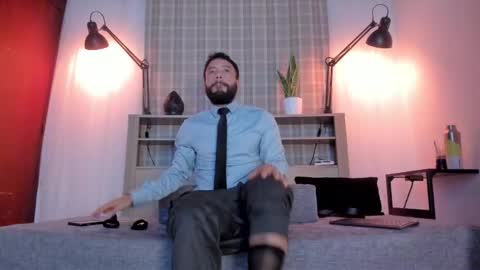 Snapshot of bruno_woods chatting on January 2026 10:29:01 AM Andres Suarez online show from January 2026 10:29:01 AM