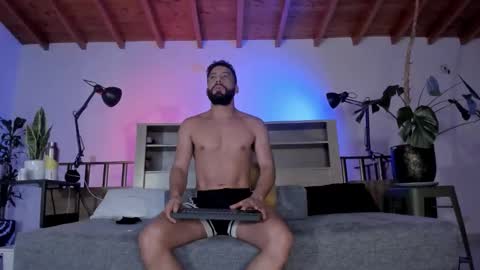 Snapshot of bruno_woods chatting on February 2026 12:42:02 AM Andres Suarez online show from February 2026 12:42:02 AM