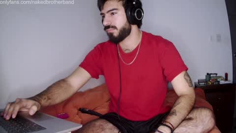 brunobaibe online show from February 2025 02:21:02 PM