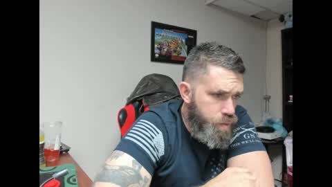 Snapshot of brutalmaster1983 chatting on April 2026 05:02:02 AM BRUTALMASTER1983 online show from April 2026 05:02:02 AM