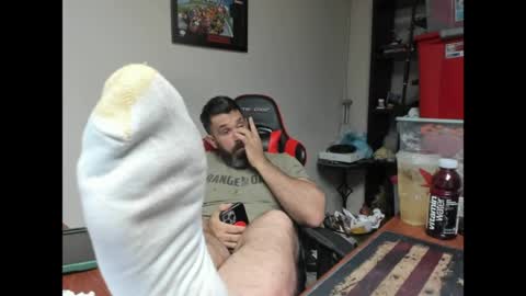 Snapshot of brutalmaster1983 chatting on May 2026 05:04:01 AM BRUTALMASTER1983 online show from May 2026 05:04:01 AM