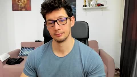 Snapshot of brutusk1 chatting on February 2025 06:25:02 AM Brutus K online show from February 2025 06:25:02 AM