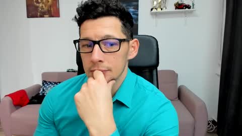 Snapshot of brutusk1 chatting on February 2025 01:16:01 PM Brutus K online show from February 2025 01:16:01 PM