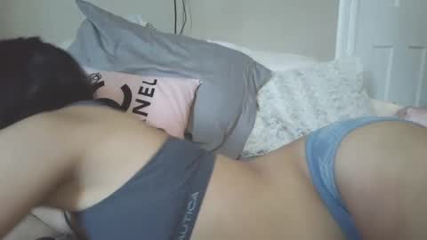 brwnchkn13 online show from September 2025 09:03:02 PM