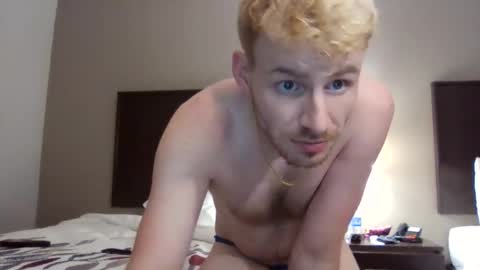 Snapshot of brxdd88 chatting on January 2026 06:29:02 AM BRADDY online show from January 2026 06:29:02 AM