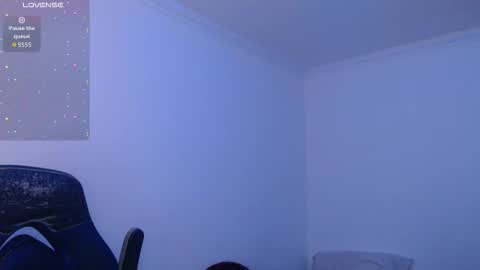 bryamado online show from December 2025 06:45:02 PM