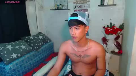 Snapshot of bryan_________ chatting on August 2026 12:42:01 AM BRYAN JEMY online show from August 2026 12:42:01 AM