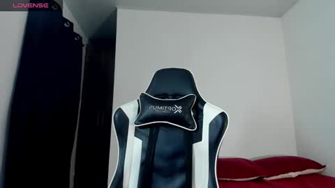 bryan_oficials online show from December 2025 05:24:02 AM