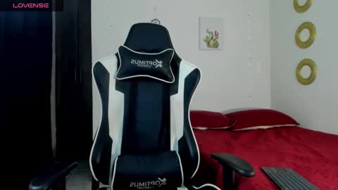 bryan_oficials online show from February 2026 06:26:01 AM