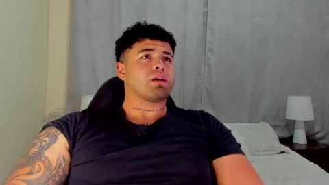 Snapshot of bryan_stoness chatting on February 2025 12:47:02 AM bryan stoness online show from February 2025 12:47:02 AM