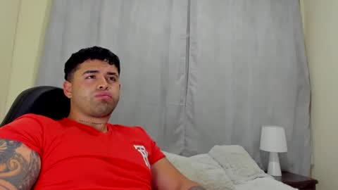 Snapshot of bryan_stoness chatting on March 2025 12:33:02 AM bryan stoness online show from March 2025 12:33:02 AM