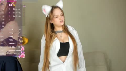 Snapshot of brynrice chatting on January 2025 05:10:01 AM Mary Please help us to reach 120 thumbs up online show from January 2025 05:10:01 AM