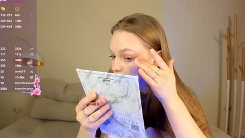 Snapshot of brynrice chatting on January 2025 05:05:02 AM Mary Please help us to reach 120 thumbs up online show from January 2025 05:05:02 AM