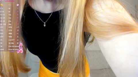 Snapshot of brynrice chatting on January 2025 11:11:01 AM Mary Please help us to reach 120 thumbs up online show from January 2025 11:11:01 AM