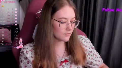 Snapshot of bubble_bunny chatting on October 2025 11:16:01 PM Ruby online show from October 2025 11:16:01 PM