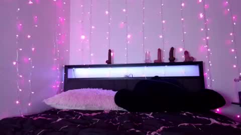 Queen Lola XXX online show from July 2026 05:58:02 AM