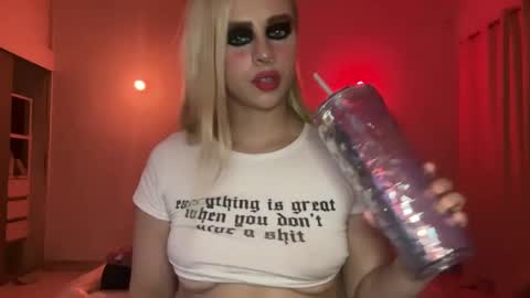 Snapshot of bubblebut11 chatting on September 2025 04:45:02 AM Isabella but call me isa online show from September 2025 04:45:02 AM