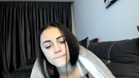 bubyluxe online show from April 2026 02:27:02 AM