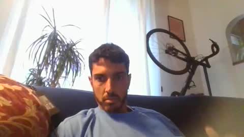 Snapshot of bucefalo2024 chatting on April 2026 05:07:02 PM Buce falo online show from April 2026 05:07:02 PM