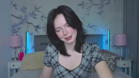 Snapshot of bucks_bunnyy chatting on March 2026 10:03:01 PM Leona online show from March 2026 10:03:01 PM