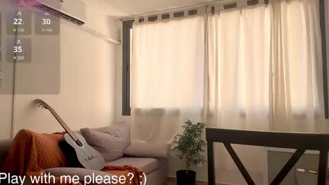 Mira  online show from November 2025 05:58:02 PM