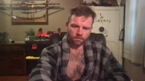 Snapshot of buckwild69204 chatting on January 2025 03:46:02 PM buckwild69204 online show from January 2025 03:46:02 PM